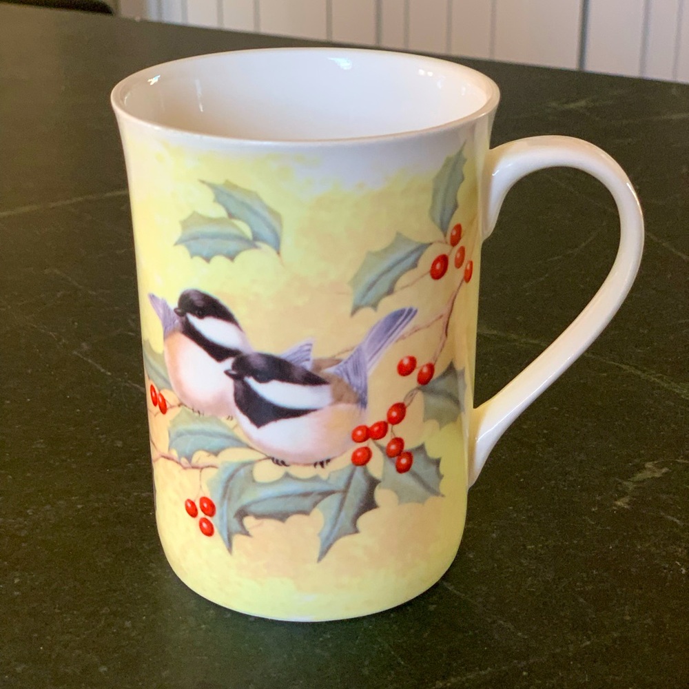 SKYE MCGHIE | Porcelain 2009 Mindspring Studio Holiday Chickadee Mug